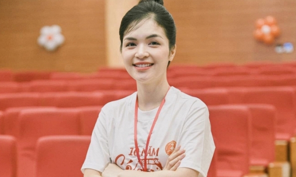 Chị gái Hòa Minzy có động thái sau vụ bị tố 'phông bạt' từ thiện: Sẵn sàng đối mặt thị phi