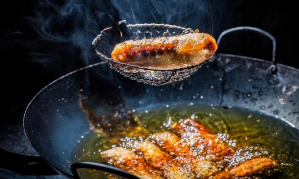 Khuyên thật: Ngon đến đâu cũng không ăn nhiều 3 thứ siêu 'gặm nhấm' gan này