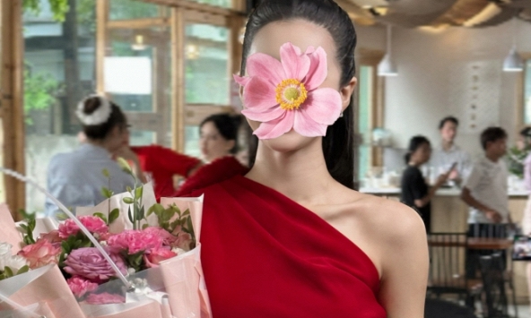 Chỉ 1 màn 'chặt chém' trên truyền hình, cô gái này đã sáng nhất cõi mạng