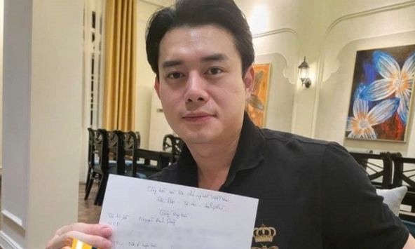 Xuất hiện hình ảnh diễn viên Anh Dũng 'Sống chung với mẹ chồng' viết giấy vay tiền?