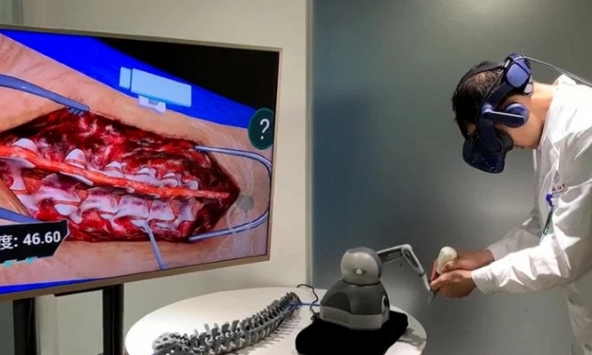 Bàn mổ ảo: Trợ thủ đắc lực cho các ca phẫu thuật phức tạp