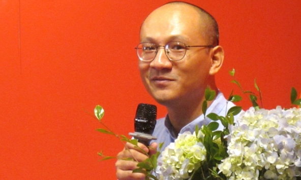 Ngã rẽ mới bất ngờ của tác giả Phan Đăng với “hai đứa con sinh đôi”