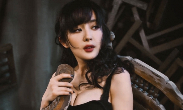 Cảnh khoe thân phản cảm mà Dương Mịch muốn chôn vùi mãi mãi