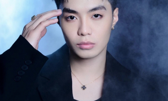 Phát hiện nam rapper mang tiếng “phông bạt' nhất Việt Nam đi “quẩy' sau khi có phát ngôn bỏ học gây tranh cãi khắp MXH