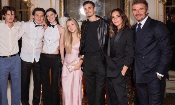 Phản ứng của Beckham khi con trai bỏ bóng đá, theo Victoria lấn sân thời trang