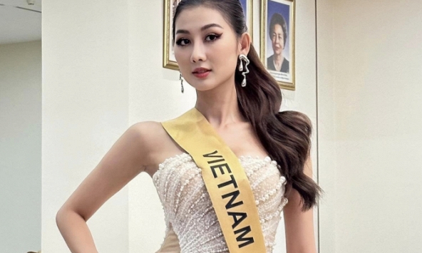 Hoa hậu Quế Anh bị 'lạnh nhạt' trong nước, sang Thái Lan lại được săn đón thế này