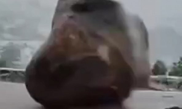 31 triệu người sốc trước đoạn video ghi lại sự tàn phá kinh hoàng của cơn bão Milton