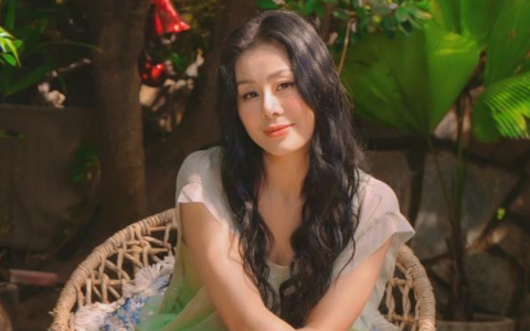 Hết bị kéo vào scandal chèn ép đàn em, Nam Thư lại bị réo tên