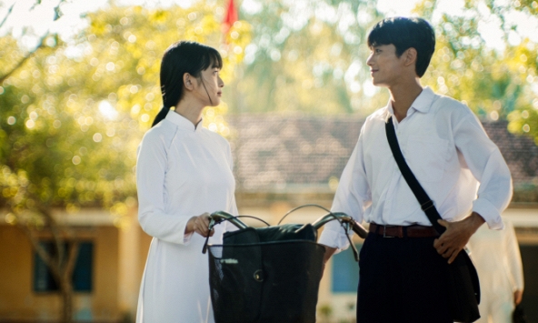 'Ngày Xưa Có Một Chuyện Tình' tung ca khúc nhạc phim đầu tiên do Phan Mạnh Quỳnh thể hiện