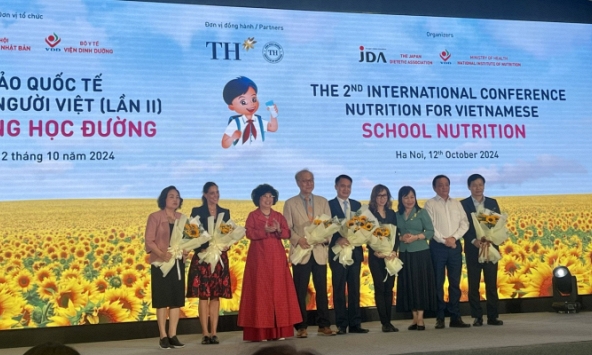 Các chuyên gia quốc tế và Việt Nam chỉ cách cải thiện dinh dưỡng học đường để nâng cao tầm vóc người Việt