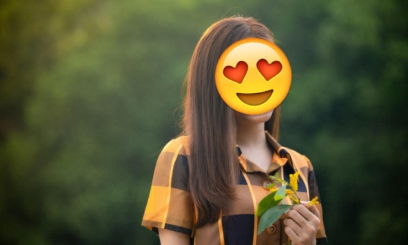 Showbiz Việt có thêm một 'mẹ bỉm' gia nhập hội đông con nhất: Ở biệt thự 1000m2, chuyện dạy con mới bất ngờ