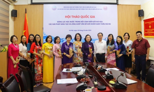 Hội thảo khoa học quốc gia về biến đổi khí hậu và lồng ghép giới