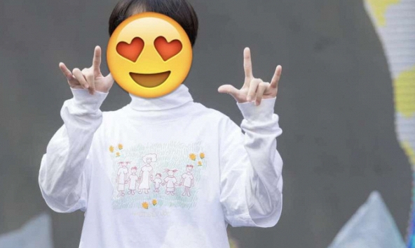 Con trai tiểu thư Hà Thành nức tiếng và đạo diễn trăm tỷ trổ mã ở tuổi 13: Biết 4 thứ tiếng, 10 tuổi đã làm được điều bất ngờ