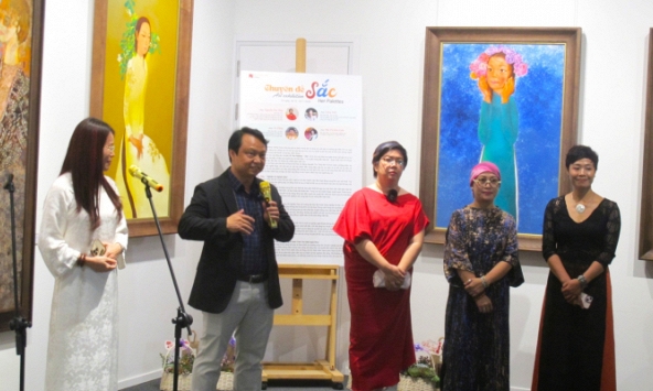 Trong tiết thu Hà Nội, thưởng ngoạn tác phẩm của 4 nữ họa sĩ tài năng