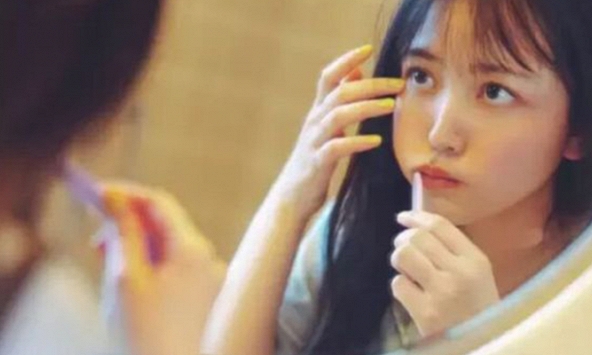 Nữ giới sắp 'cạn kiệt' estrogen cơ thể thường có 5 thay đổi, đừng nhìn tuổi tác mà hãy đi khám mau