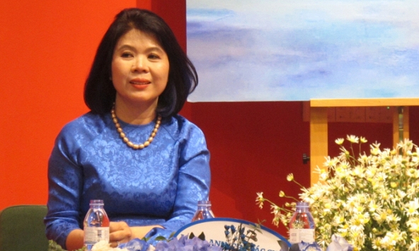 Nữ nhà văn, nhà báo, họa sĩ Như Bình với niềm vui 3 trong 1