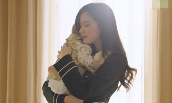 Kết phim 'Thiên sứ tội lỗi': 9 chồng đều chết, Baifern Pimchanok nuôi con của ai?