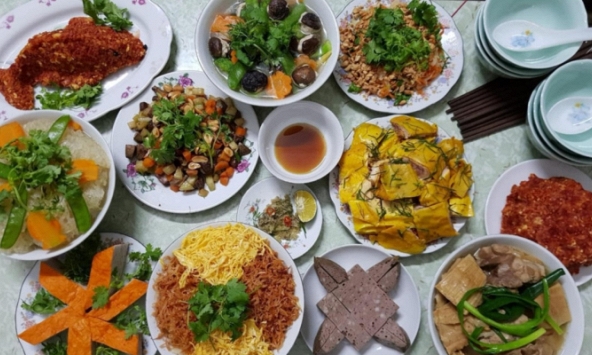 Tôi muốn gộp 9 cái giỗ làm 1 nhưng cả họ phản đối, tôi nói 1 câu khiến mọi người  lặng lẽ ra về