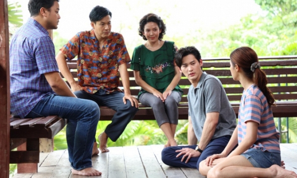 Trước khi chia tài sản của bố mẹ để lại, anh cả kéo các em đi làm xét nghiệm ADN và cái kết ngỡ ngàng