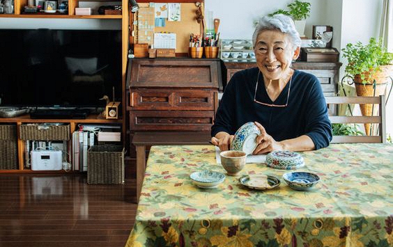 5 KHÔNG trên bàn ăn tối của những người sống thọ, học theo chẳng khó