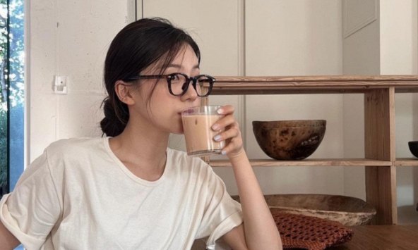 Đi rửa bát thuê, ngày chỉ ngủ 4 tiếng để kiếm 50 triệu/tháng: Chia sẻ của cô gái khiến ai đọc cũng thấy phục sát đất!