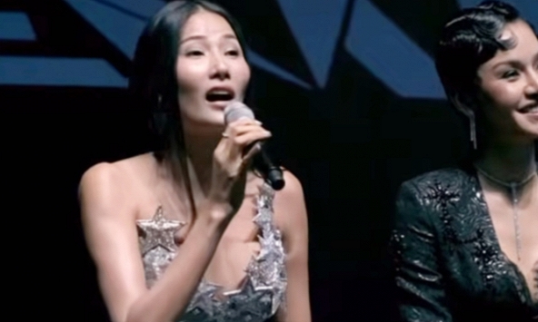 Màn đánh vần khiến dân mạng lo thay Dược Sĩ Tiến - Hương Giang: Hoàng Thùy nói gì?