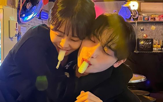 Bác sĩ tiết lộ 6 thực phẩm cực quen nhưng cực “nhạy” trong cải thiện chuyện ấy, nam hay nữ đều nên ăn