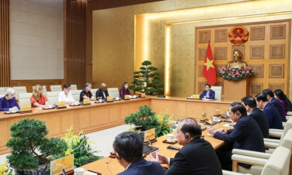 Việt Nam sẵn sàng cùng LHQ ủng hộ hòa bình, thúc đẩy phát triển bền vững