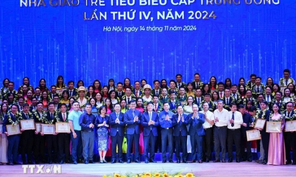 Chương trình 'Nhà giáo trẻ tiêu biểu' lần thứ IV, nơi tuyên dương những cống hiến trong sự nghiệp “trồng người” 