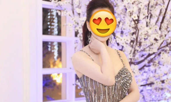 'Mẹ nào con nấy': Mẹ là Hoa hậu biết nhiều thứ tiếng nhất Việt Nam, con học hành cực xuất sắc, ở biệt thự 1200m