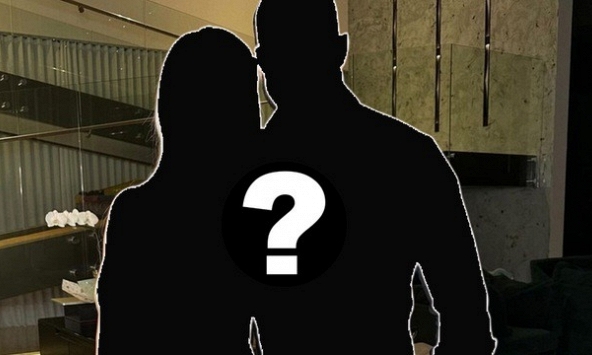 Cầu thủ “lương thấp nhất thế giới” đột nhập vào căn hộ 270 tỷ, muối mặt khi bị vợ cũ phát hiện