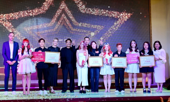 Giải thưởng tài năng ngành tóc 'L'Oreal- Sắc màu cuộc sống 2024' vinh danh những tấm gương vượt qua nghịch cảnh