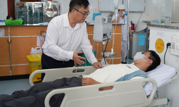 Gần 300 người nhập viện nghi bị ngộ độc sau khi ăn bánh mì ở Vũng Tàu