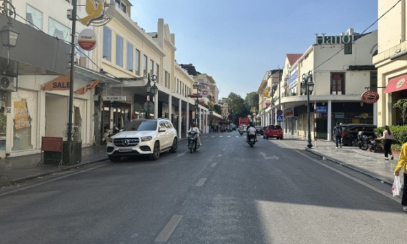 Hà Nội nghiên cứu cho thuê vỉa hè 123 tuyến phố