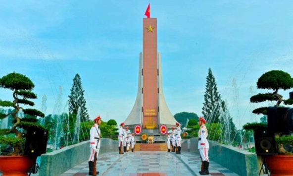 Thủ tướng Chính phủ cấp Bằng “Tổ quốc ghi công” cho 12 liệt sĩ Quân khu 7