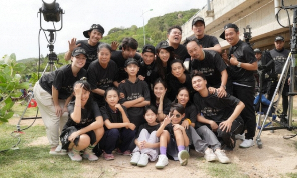 Lật Mặt 8: Vòng Tay Nắng chính thức bấm máy, Lý Hải hé lộ bối cảnh ngày đầu ở Ninh Thuận