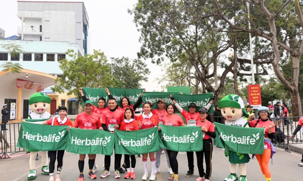 Herbalife Việt Nam đồng hành cùng VnExpress Marathon Hải Phòng lần thứ hai liên tiếp 