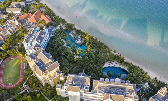 Phú Quốc qua lăng kính báo quốc tế: Amalfi giữa lòng châu Á 