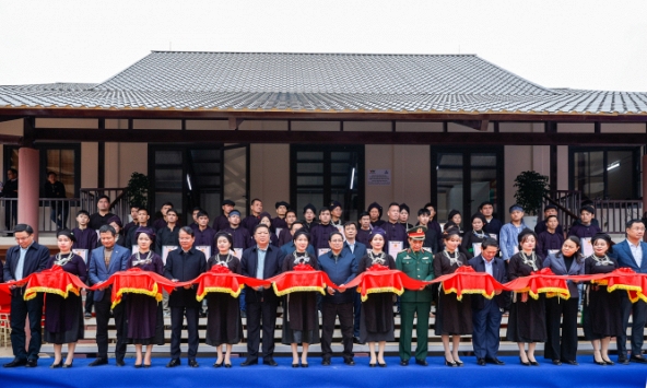 Thủ tướng mong 3 thôn Làng Nủ, Nậm Tông và Kho Vàng sớm trở thành “thôn kiểu mẫu” - “làng hạnh phúc” 