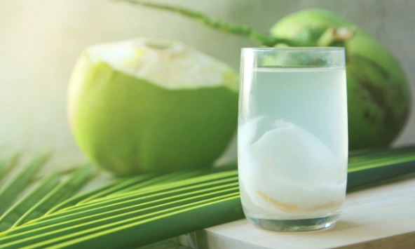 5 loại đồ uống cực tốt giúp dưỡng ẩm cho da trong những ngày đông lạnh