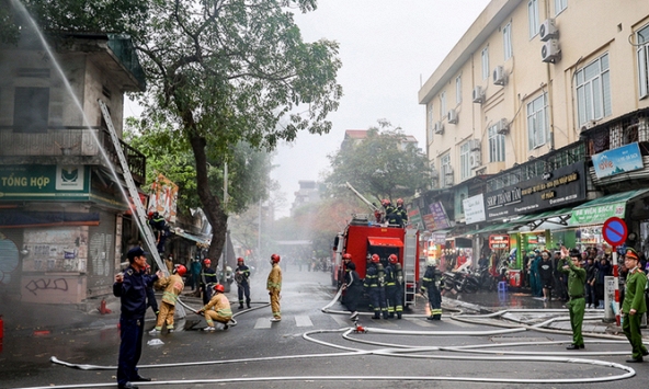 Thủ tướng: Xử lý nghiêm vi phạm phòng cháy, chữa cháy trong dịp Tết 2025