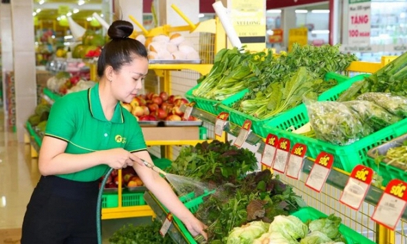 Sốc với hàng trăm kg giá đỗ ngâm hóa chất vào Bách Hóa Xanh mỗi ngày, doanh nghiệp nói gì?