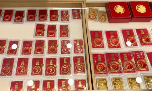 Giá vàng tiếp tục tăng