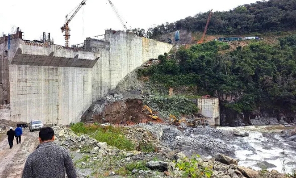 Thủ tướng chỉ đạo khắc phục sự cố công trình thủy điện Đắk Mi 1