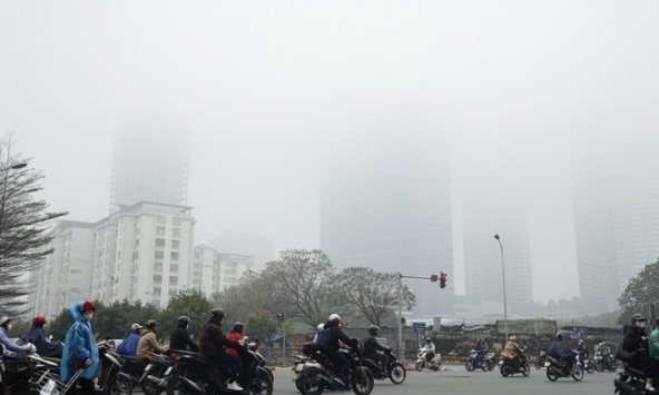 Không khí ở Hà Nội ô nhiễm ở mức rất không tốt cho sức khỏe trong ngày 4/1