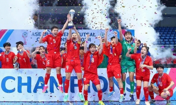 Đội tuyển futsal nữ Việt Nam lọt vào top 10 thế giới