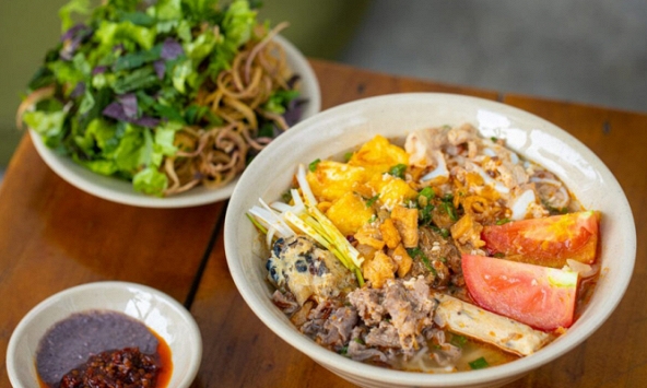 Bún riêu, miến xào cua của Việt Nam lọt top 100 món ăn ngon nhất thế giới