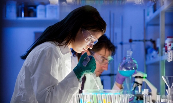 Thế hệ mới những nữ khoa học đang bước trên con đường ít người đi