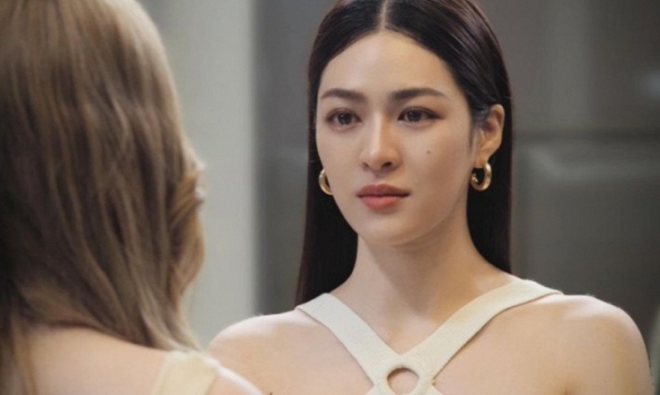 Đang hì hụi lau nhà, chị dâu bất ngờ thưởng Tết cho tôi 20 triệu