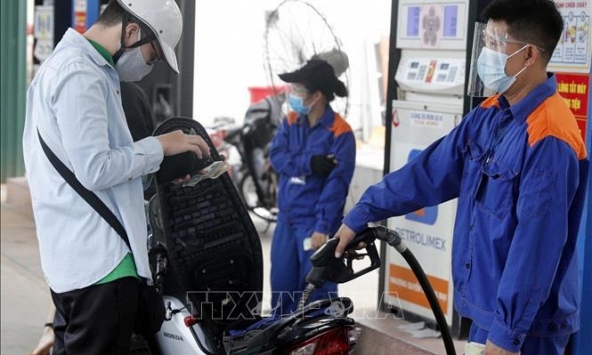 Dự báo giá xăng dầu tiếp tục tăng trong kỳ điều hành ngày mai 16/1